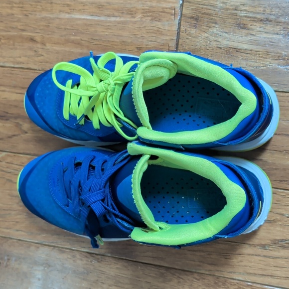 Nike LeBron 8 V2 Low Sprite Blue & Neon Green Athletic Basketball Shoes - Picture 5 of 13